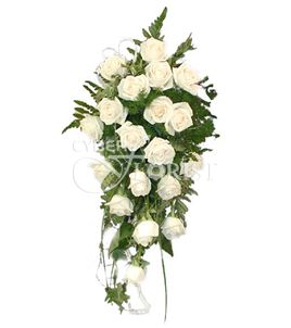 wedding bouquet of cream roses